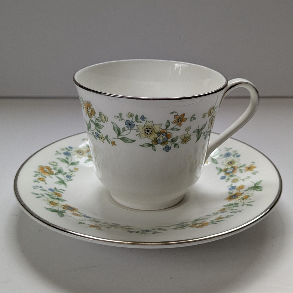 Vintage Royal Doulton Ainsdale Bone China Cup & Saucer Set Floral Teacup